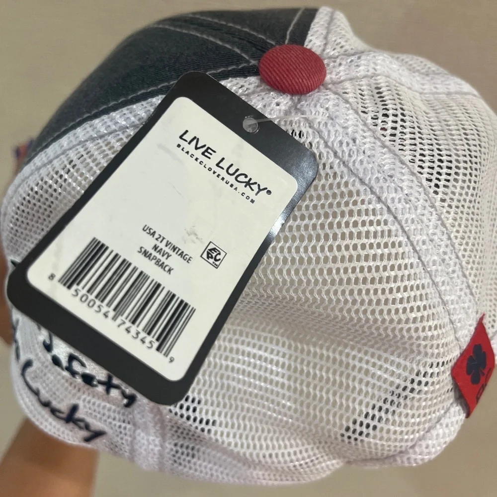 Standard 2T Vintage 3 Adjustable Hat, White Hat/3D USA Flag Clover - Picture 6 of 10